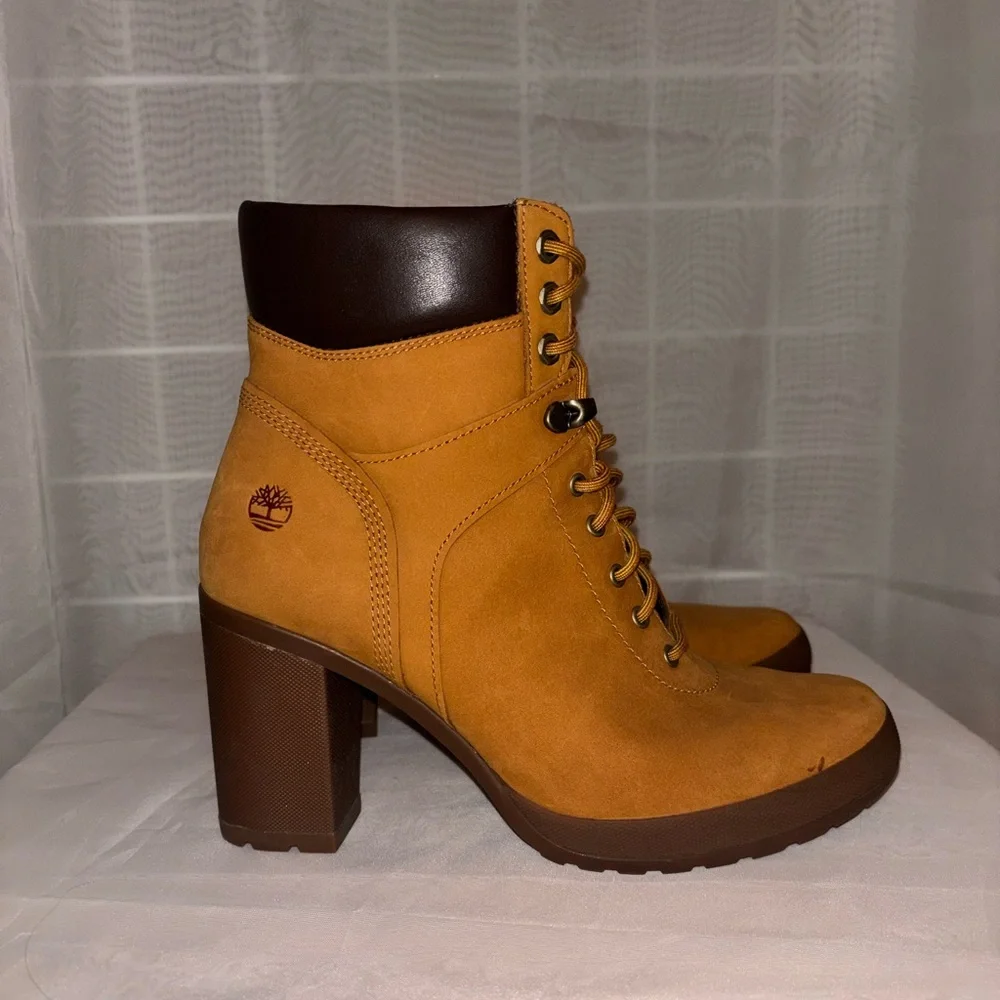 Timberland Women's Brown and Tan Heeled Boots
